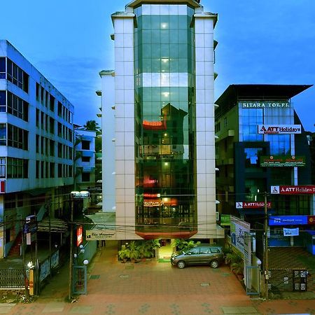 Hotel Elisa International Tourist Home 特里凡得琅 外观 照片